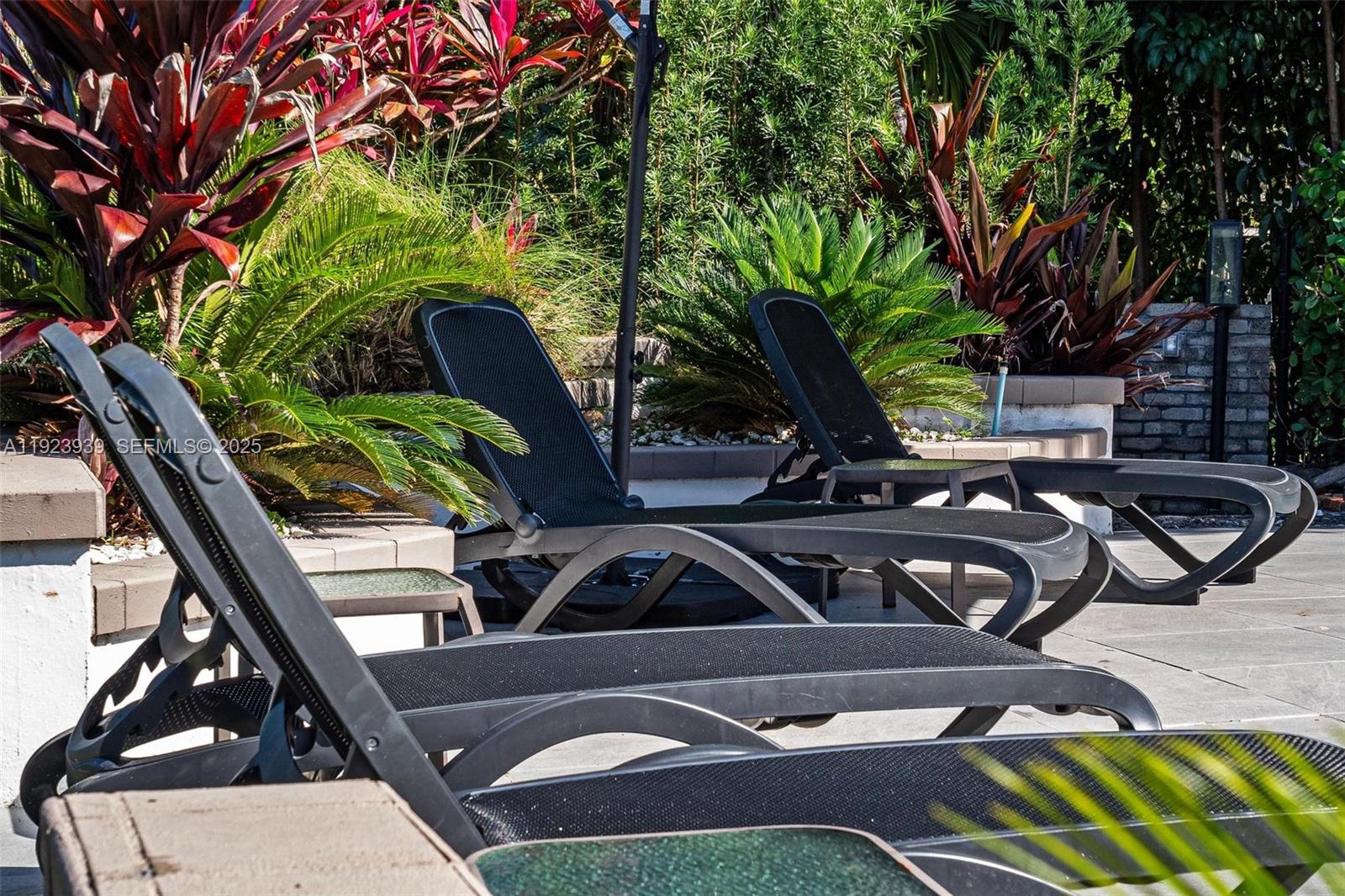 11155 SW 40th St Davie, FL 33328