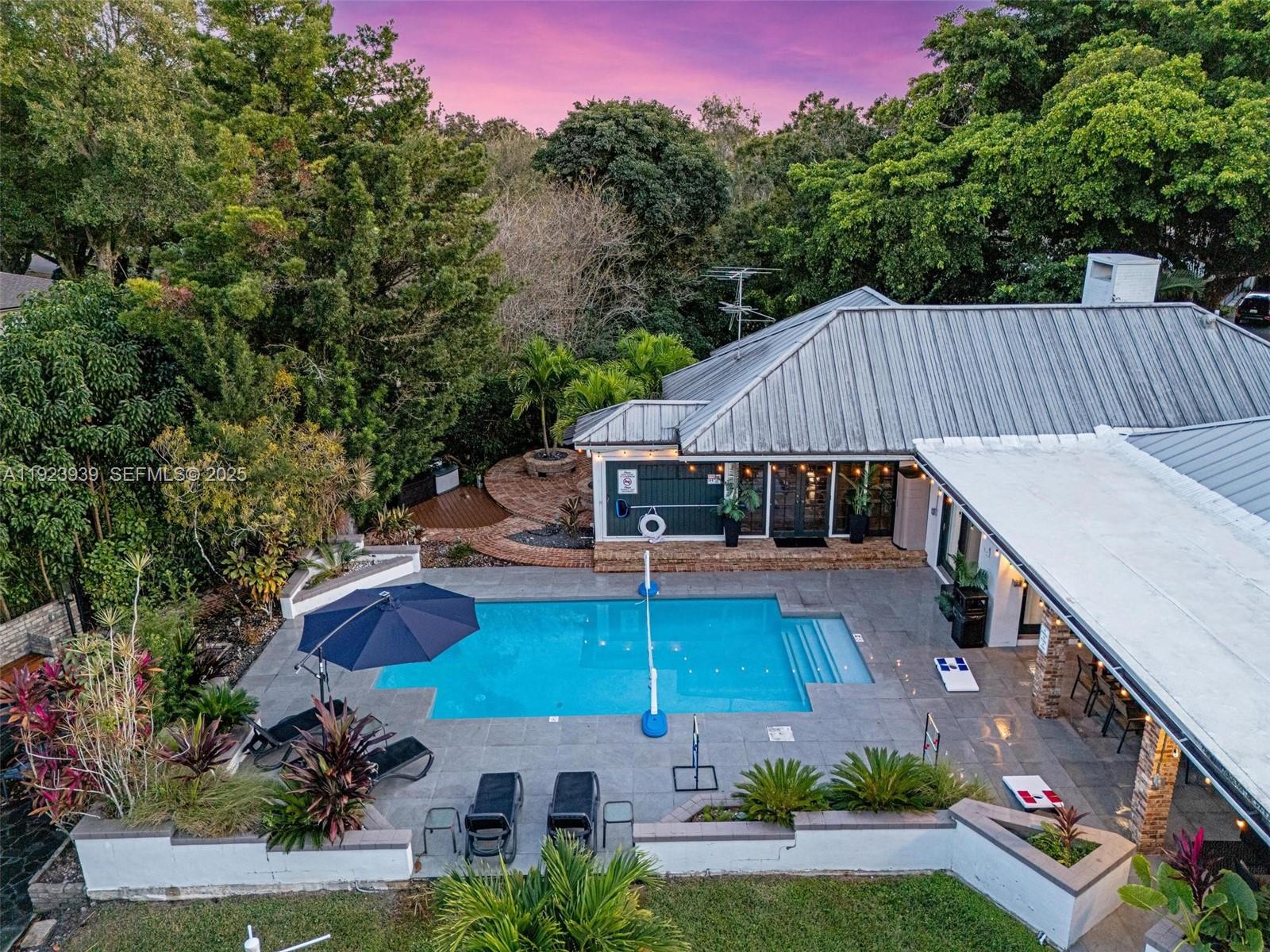 11155 SW 40th St Davie, FL 33328