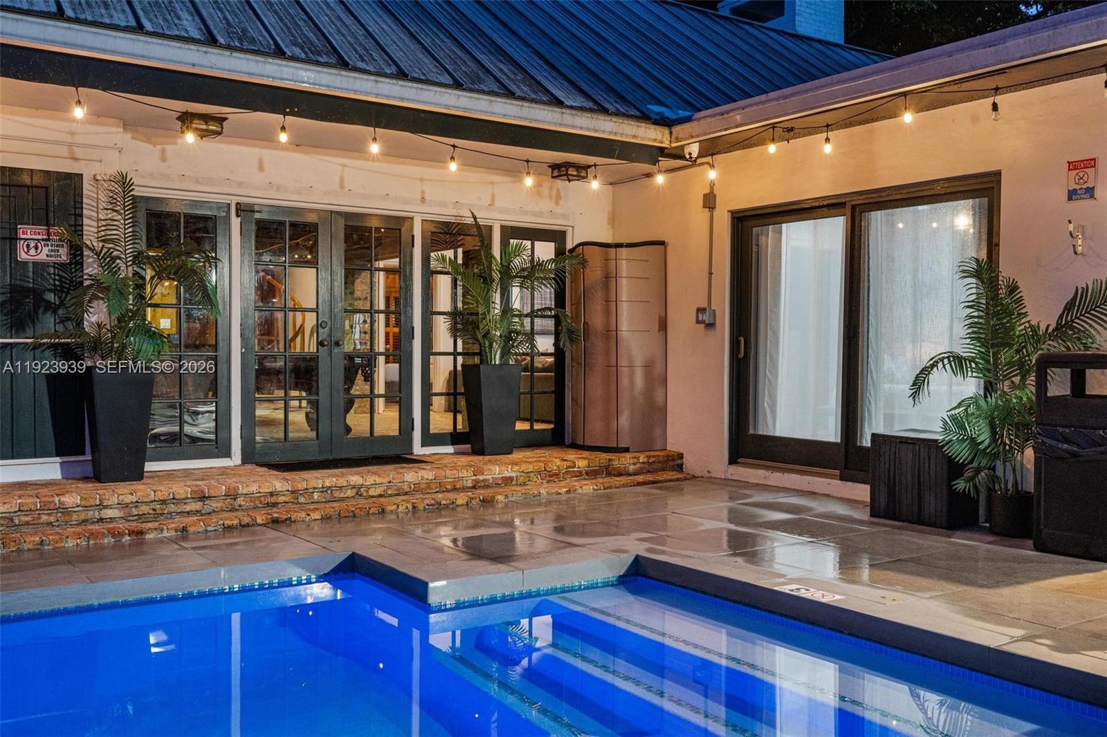 11155 SW 40th St Davie, FL 33328