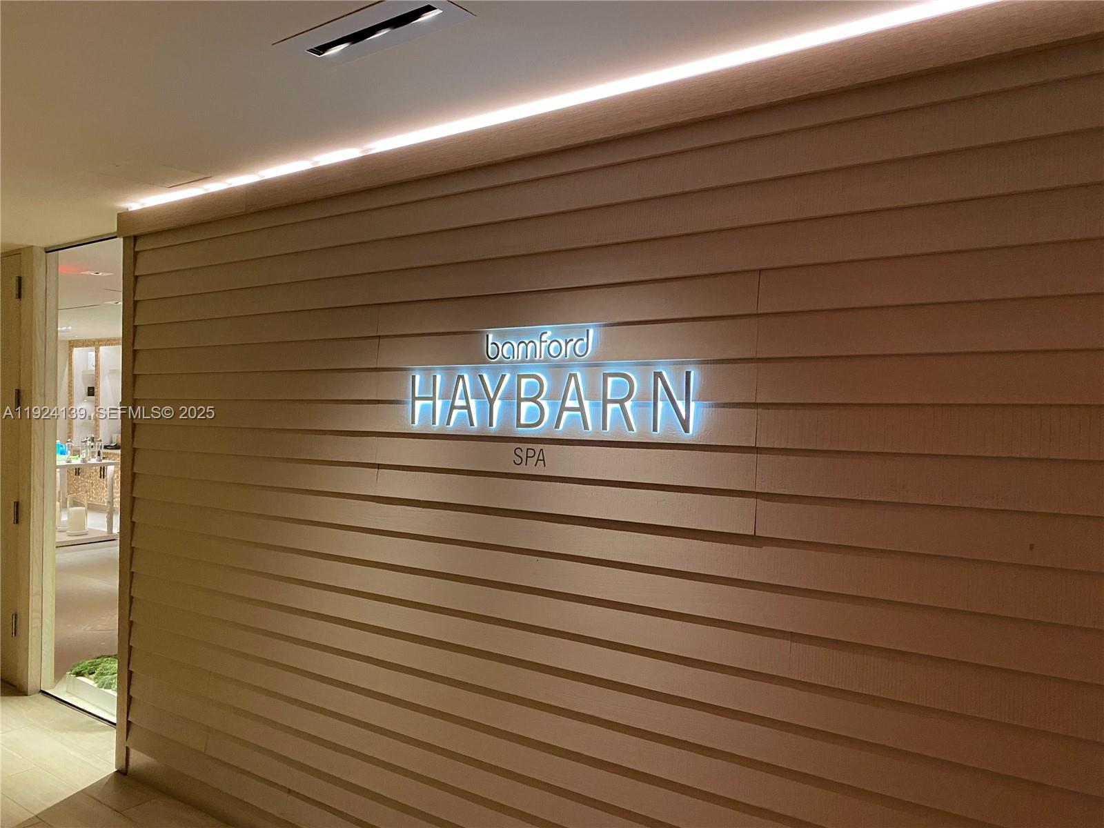 2301 Collins Ave #636 Miami Beach, FL 33139