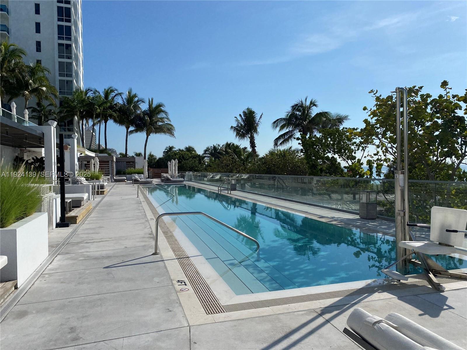 2301 Collins Ave #636 Miami Beach, FL 33139