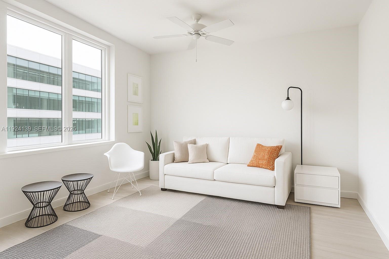 2301 Collins Ave #636 Miami Beach, FL 33139