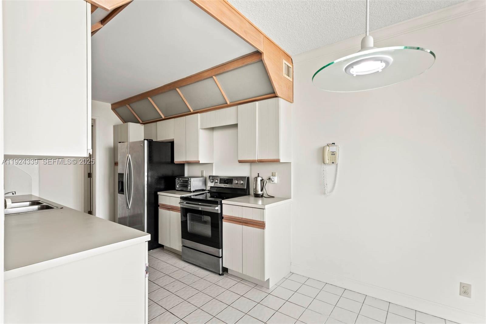 19500 Turnberry Way #26-C Aventura, FL 33180