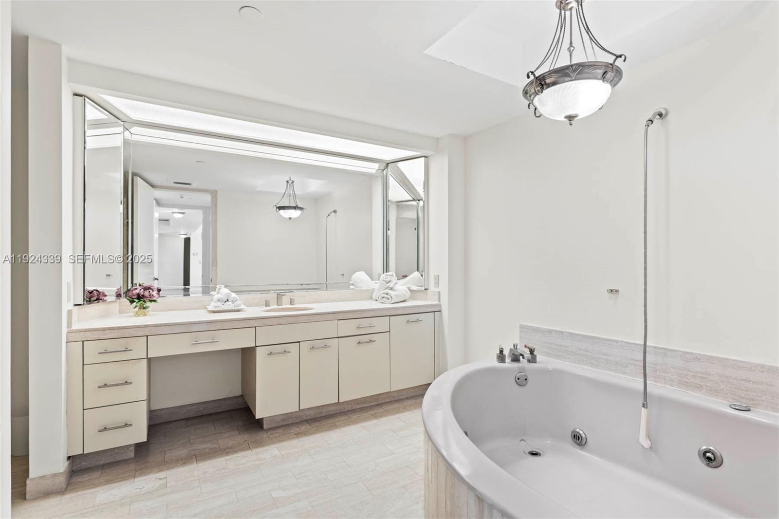 19500 Turnberry Way #26-C Aventura, FL 33180