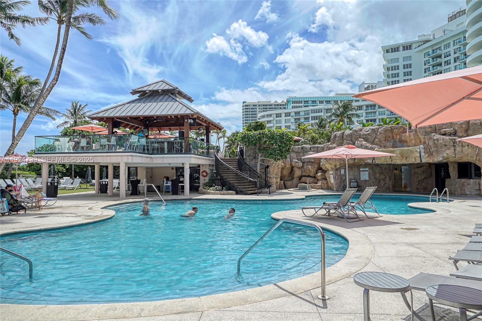 5225 Collins Ave #1204 Miami Beach, FL 33140