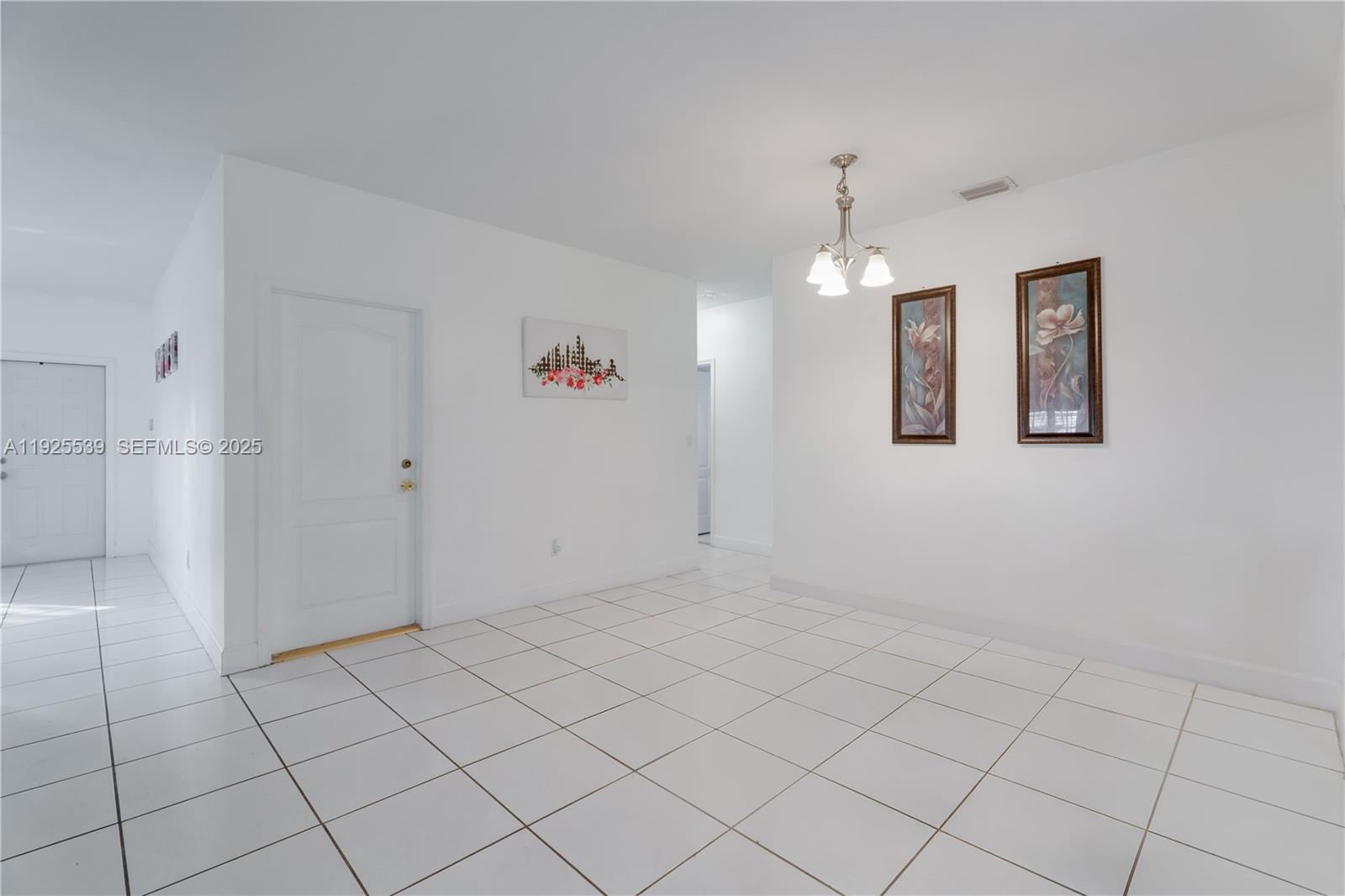 13941 SW 13th St Miami, FL 33184