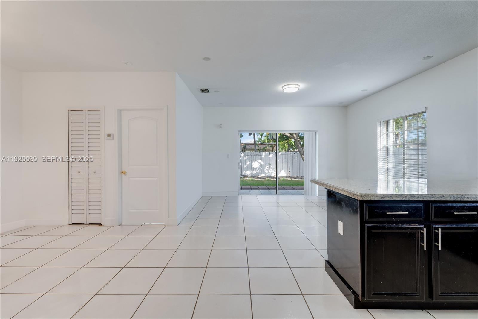 13941 SW 13th St Miami, FL 33184