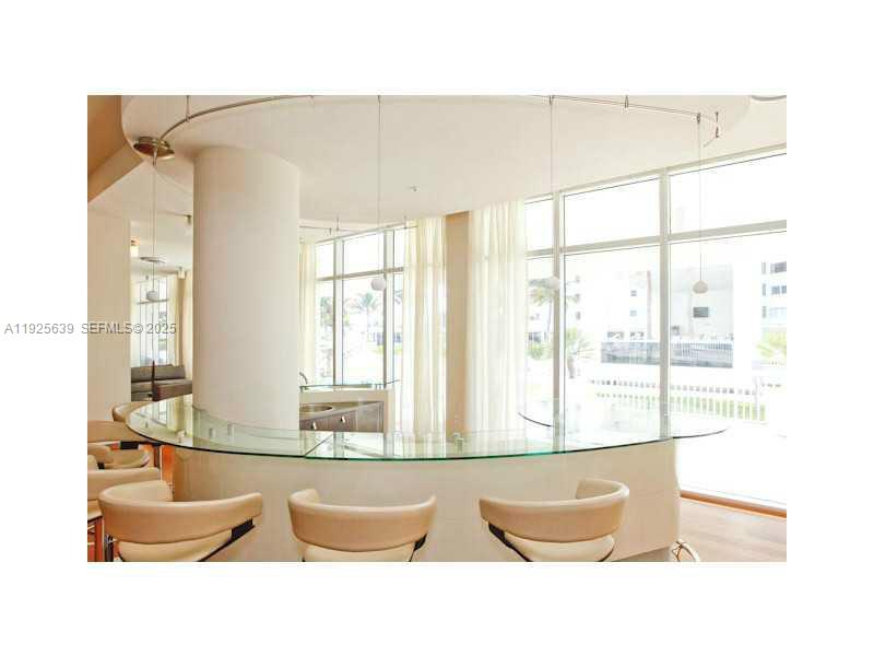 10275 Collins Ave #514 Bal Harbour, FL 33154