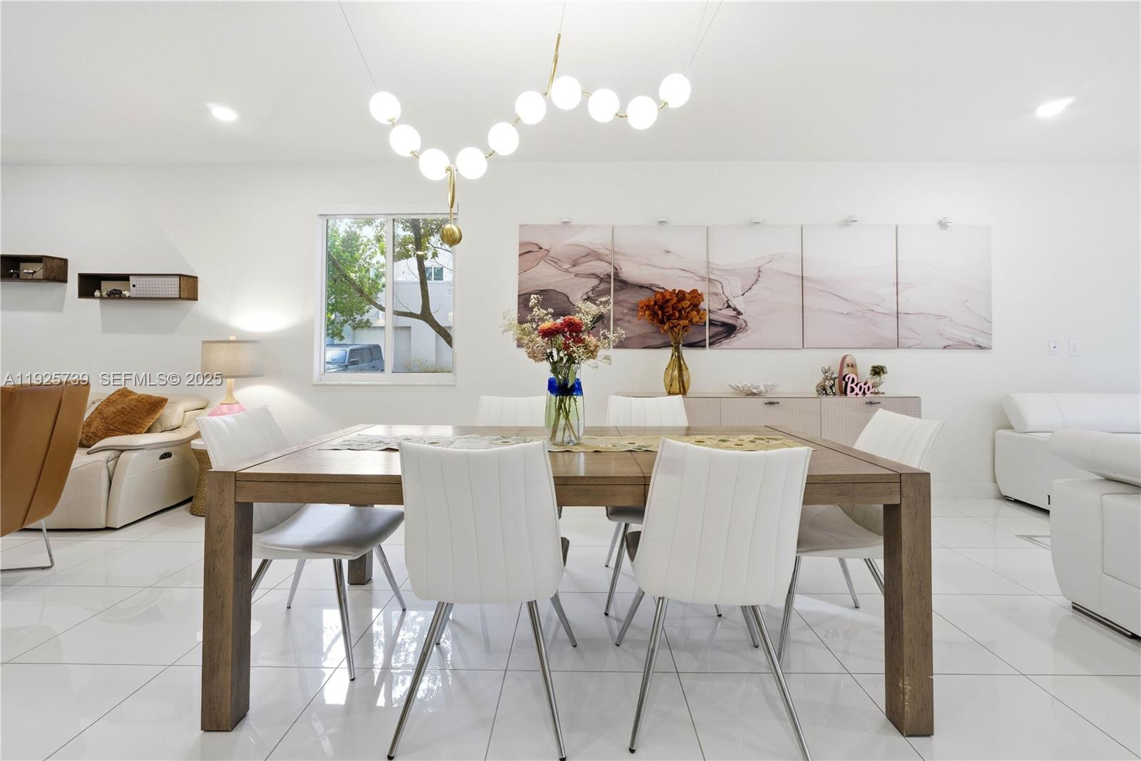 6611 NW 102nd Path Doral, FL 33178