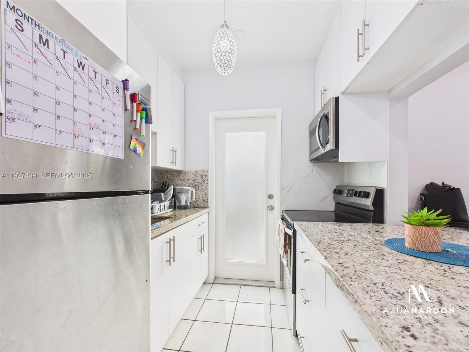 644 Meridian Ave #1 Miami Beach, FL 33139