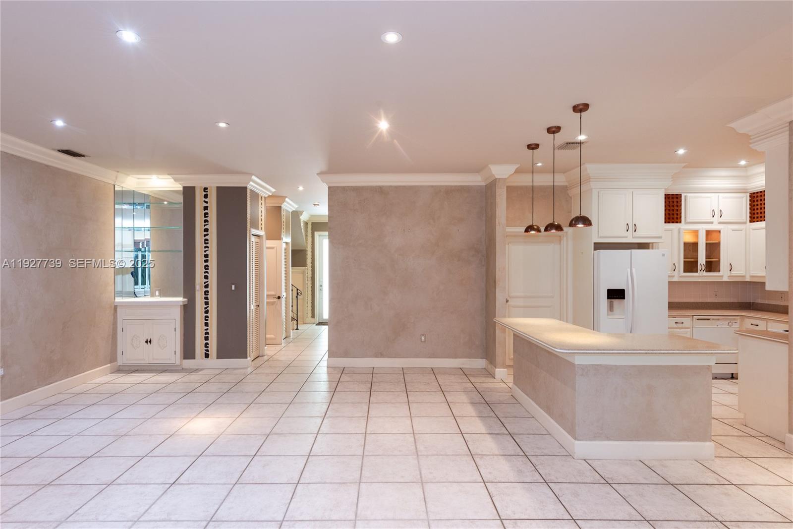 602 Malaga Ave #B Coral Gables, FL 33134