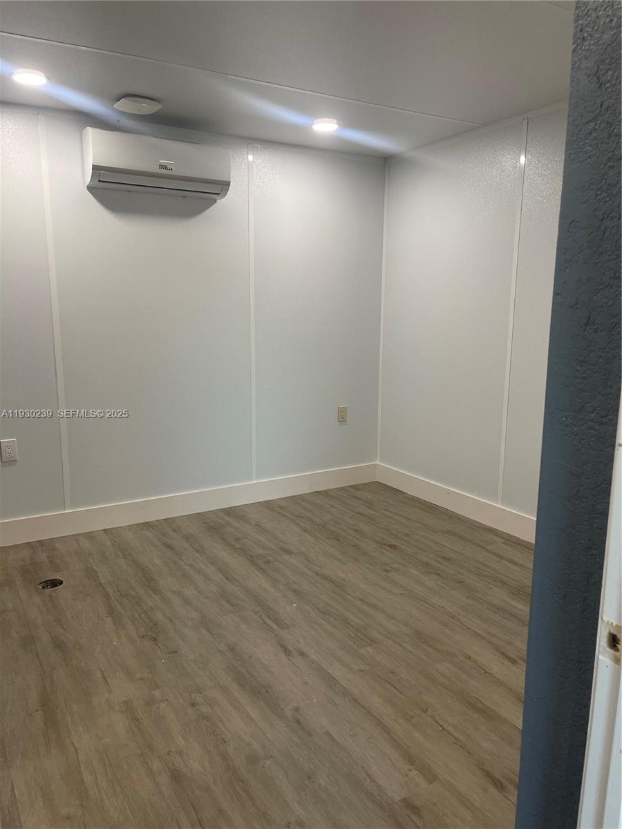 841 N 69th Ave Hollywood, FL 33024