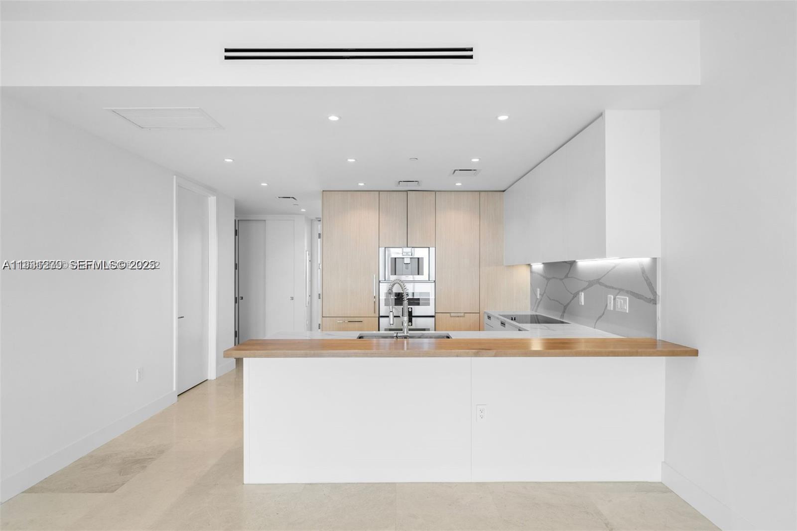 15701 Collins Ave #2803 Sunny Isles Beach, FL 33160