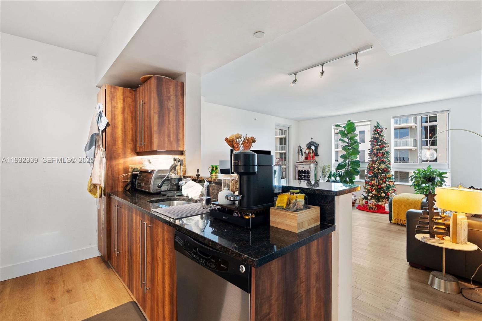 7350 SW 89th St #1110S Miami, FL 33156