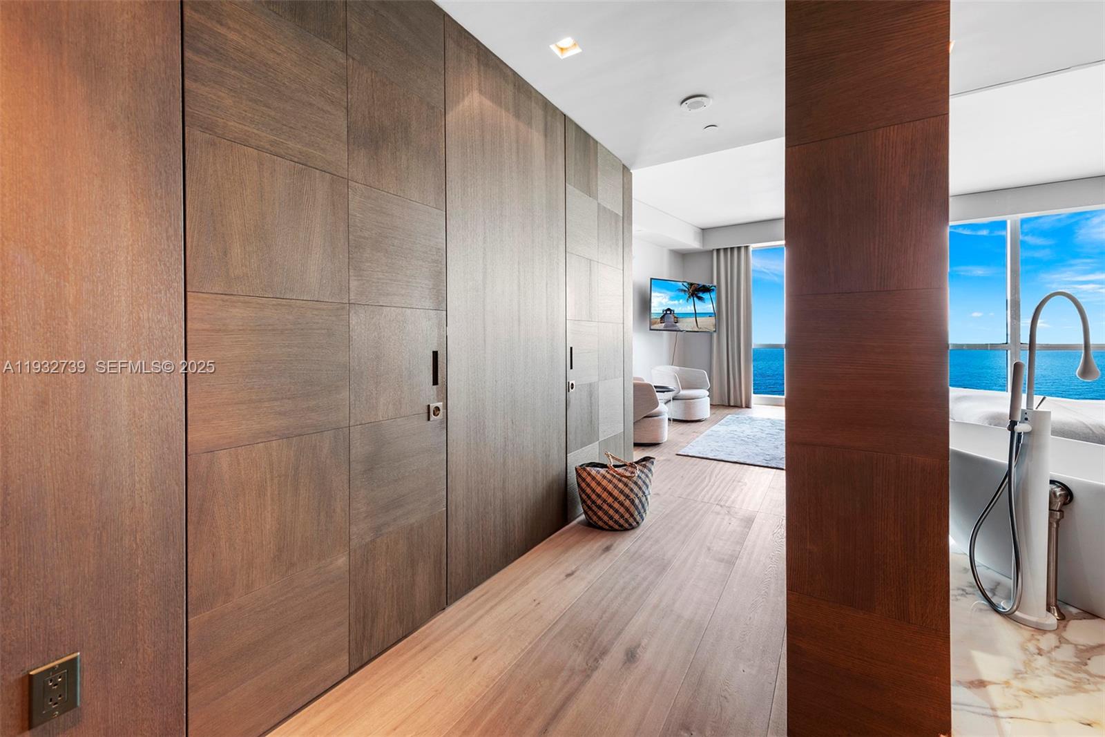 Undisclosed Address Bal Harbour, FL 33154