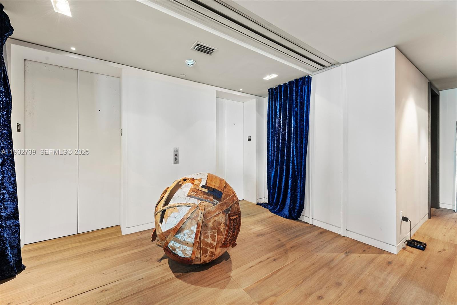 Undisclosed Address Bal Harbour, FL 33154