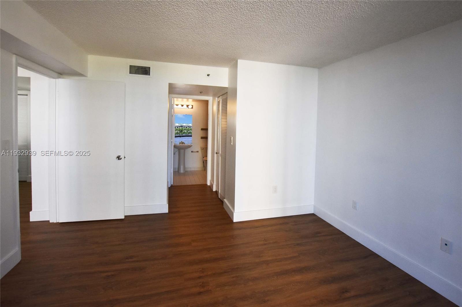 image Brickell Key Two10