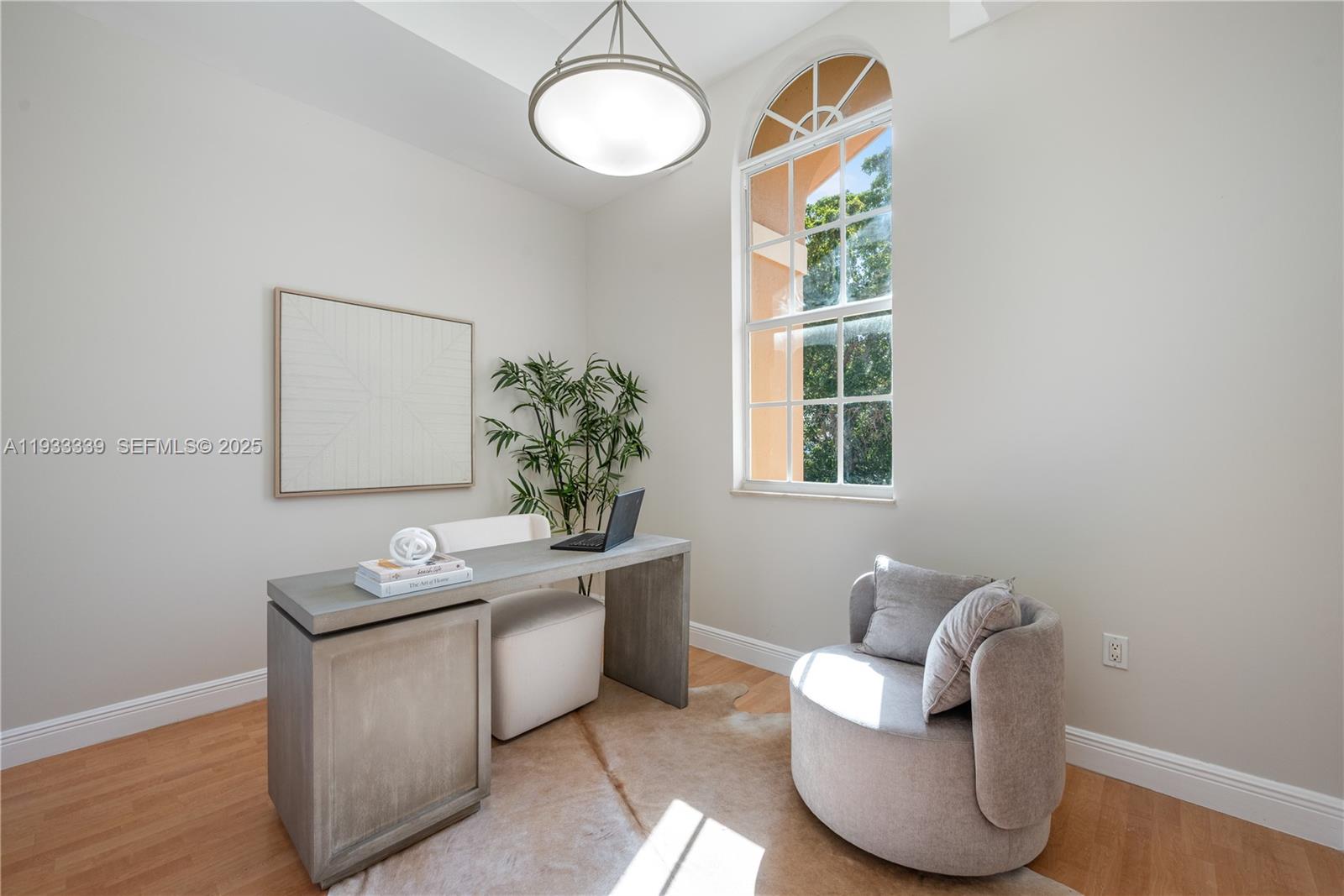 1511 Agua Ave Coral Gables, FL 33156