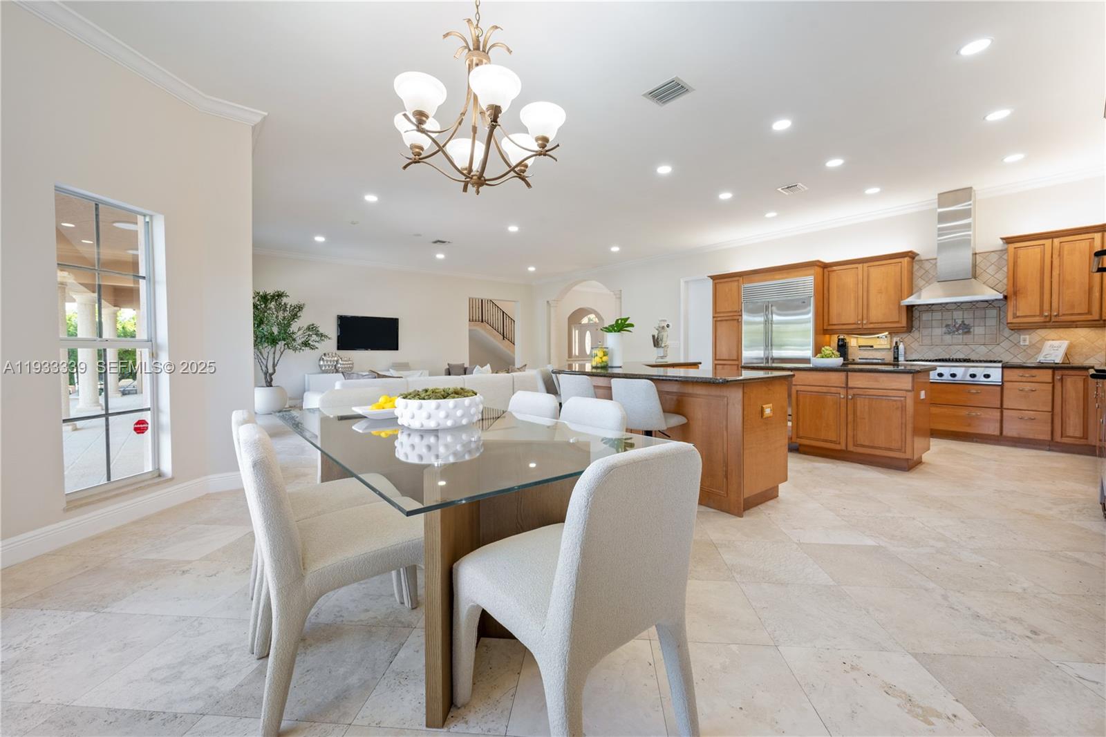 1511 Agua Ave Coral Gables, FL 33156