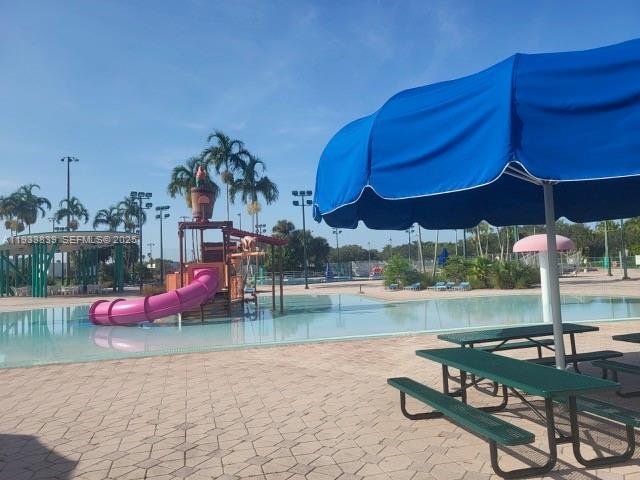 13012 NW 8th St Pembroke Pines, FL 33028