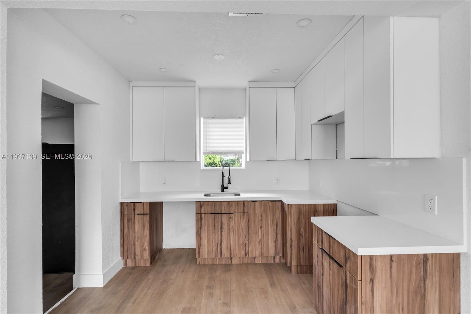 975 NW 134th St North Miami, FL 33168