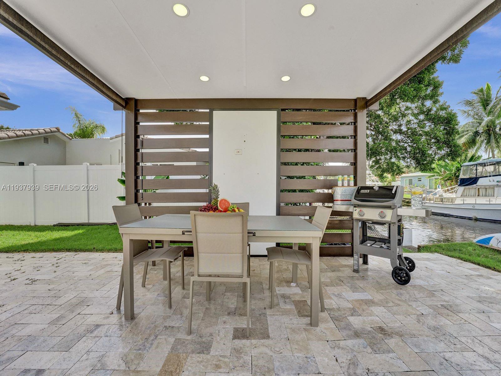 1108 Tangelo Isle Fort Lauderdale, FL 33315