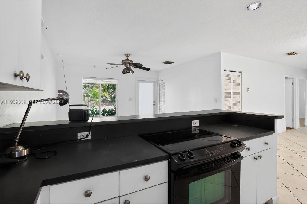 9900 SW 164th Ter Miami, FL 33157