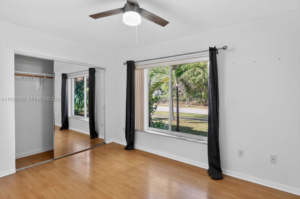 9900 SW 164th Ter Miami, FL 33157