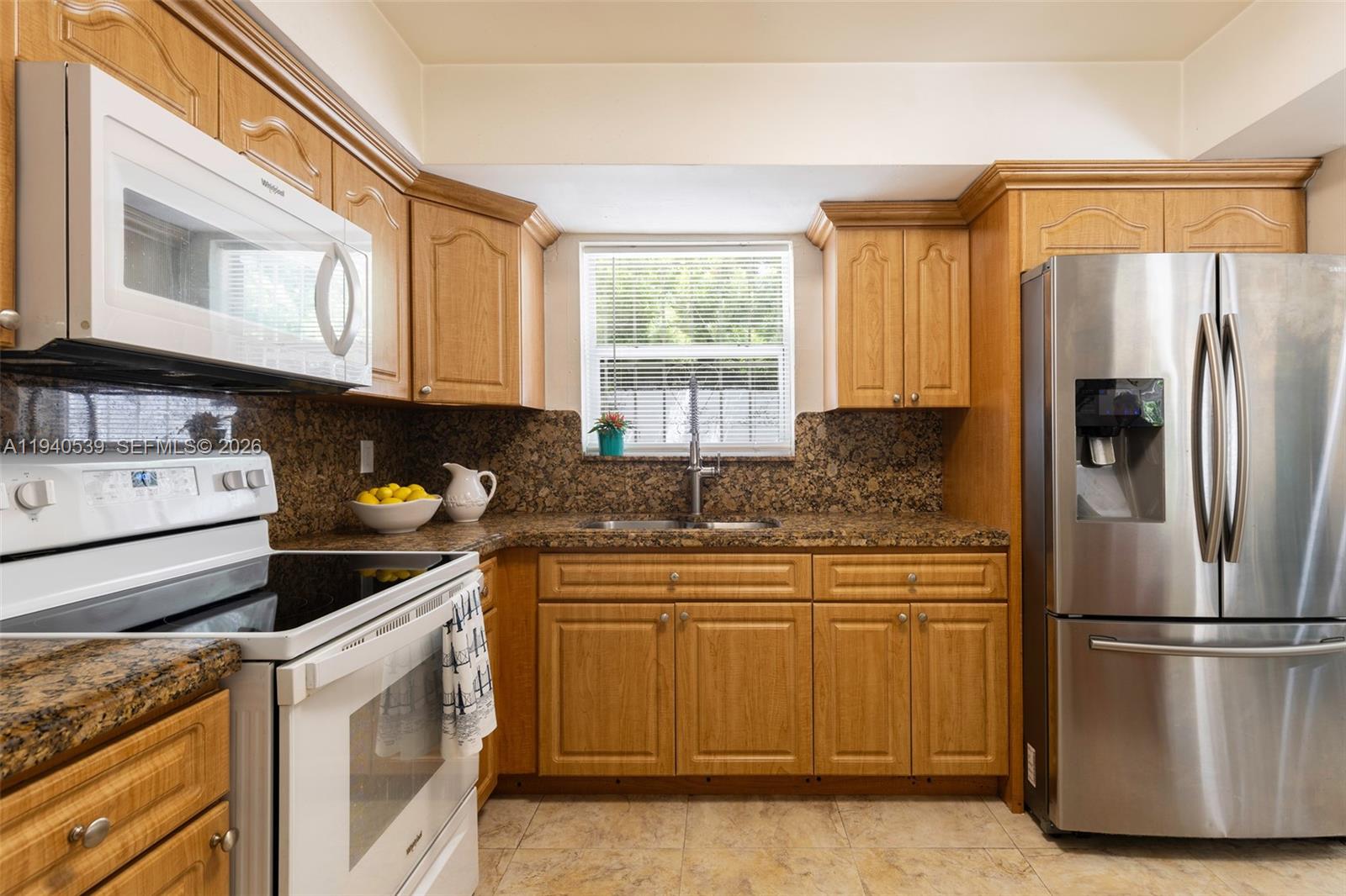 2201 SW 22nd Ter Miami, FL 33145