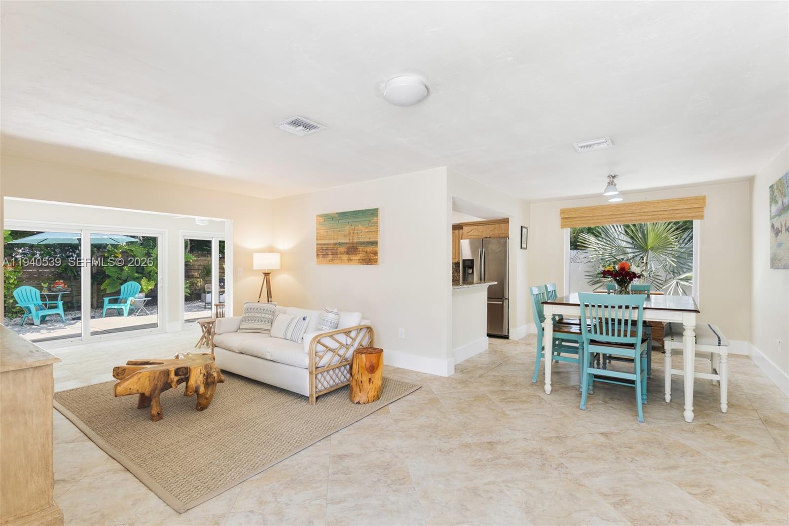 2201 SW 22nd Ter Miami, FL 33145