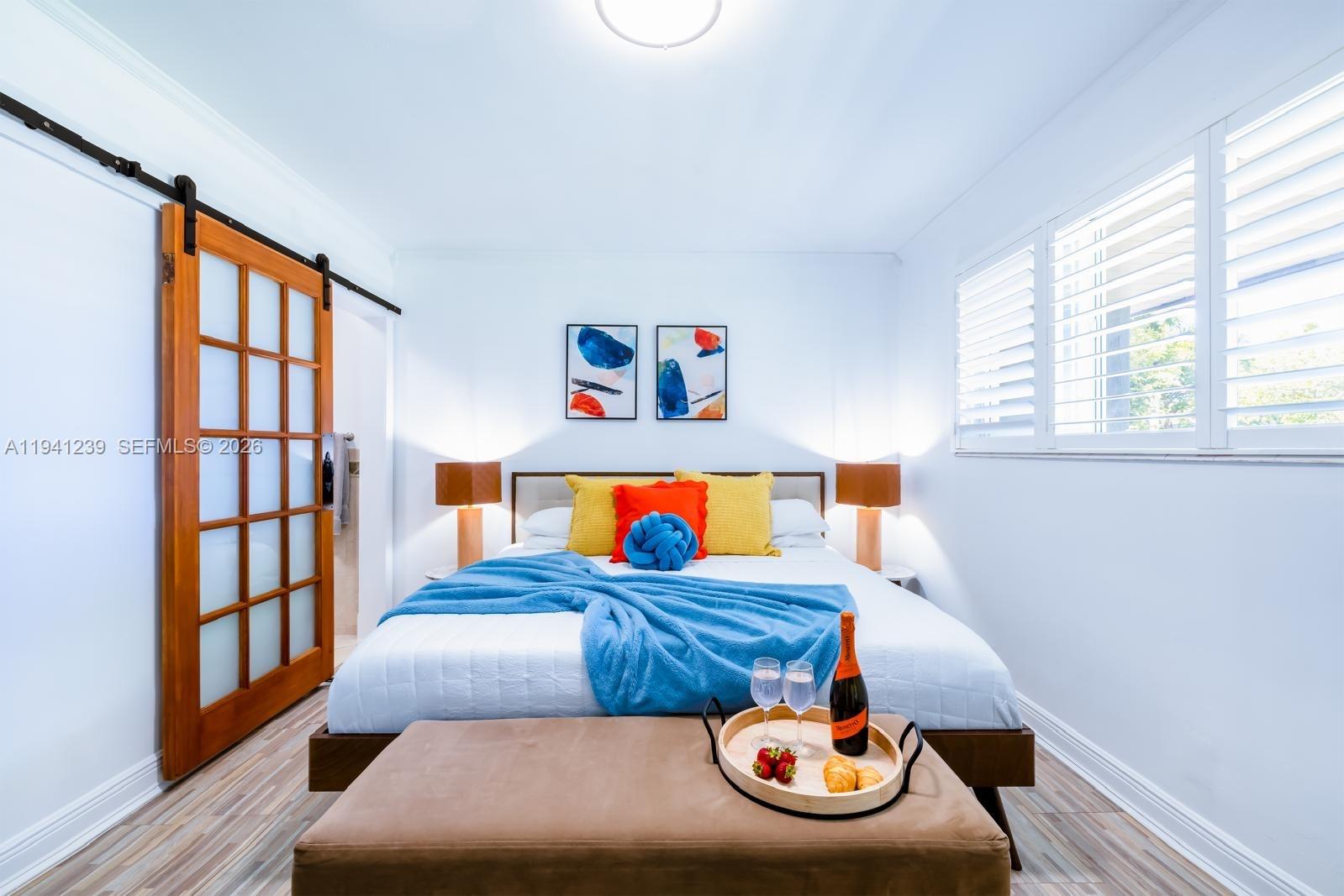 312 N Luna Ct Hollywood, FL 33021