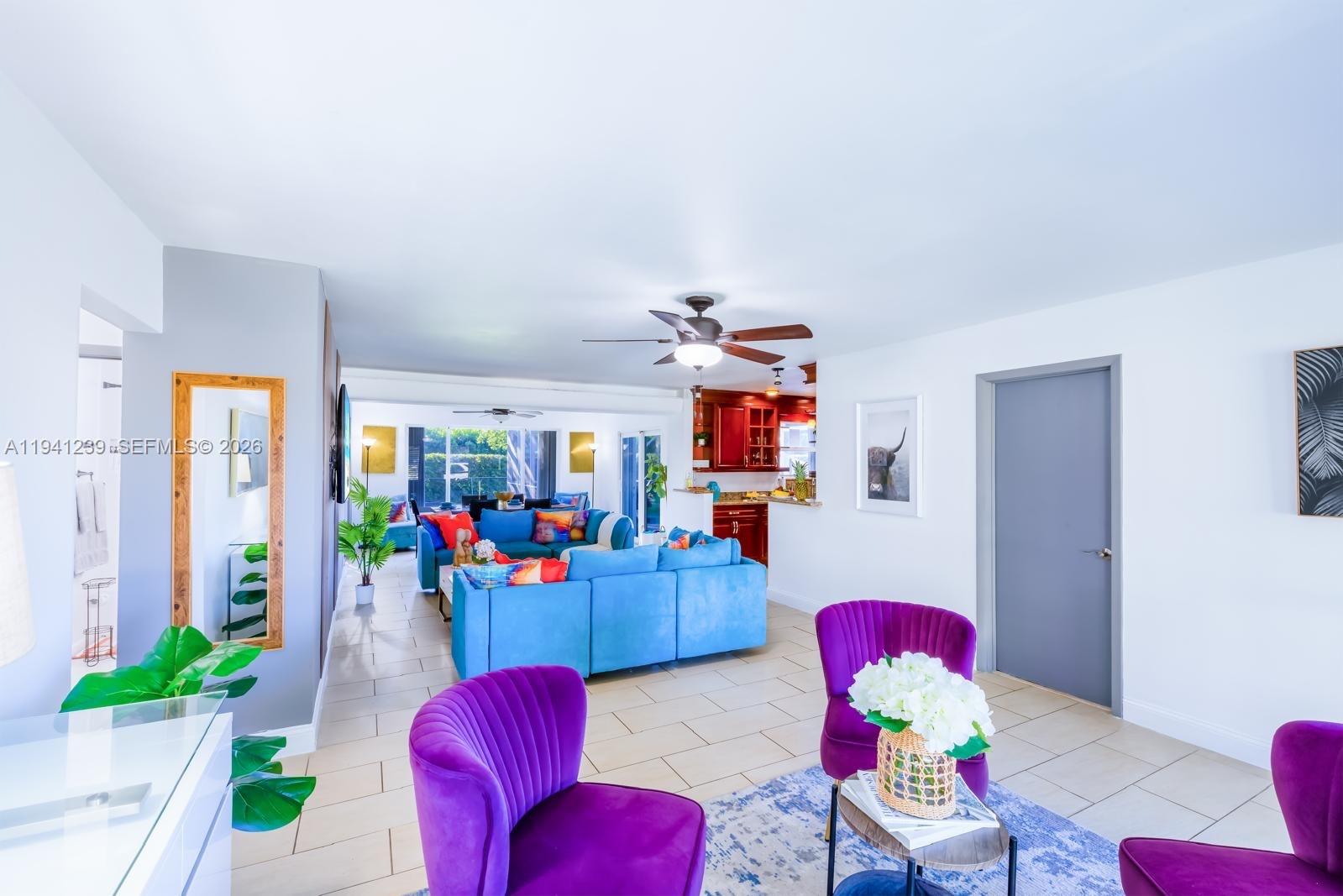 312 N Luna Ct Hollywood, FL 33021