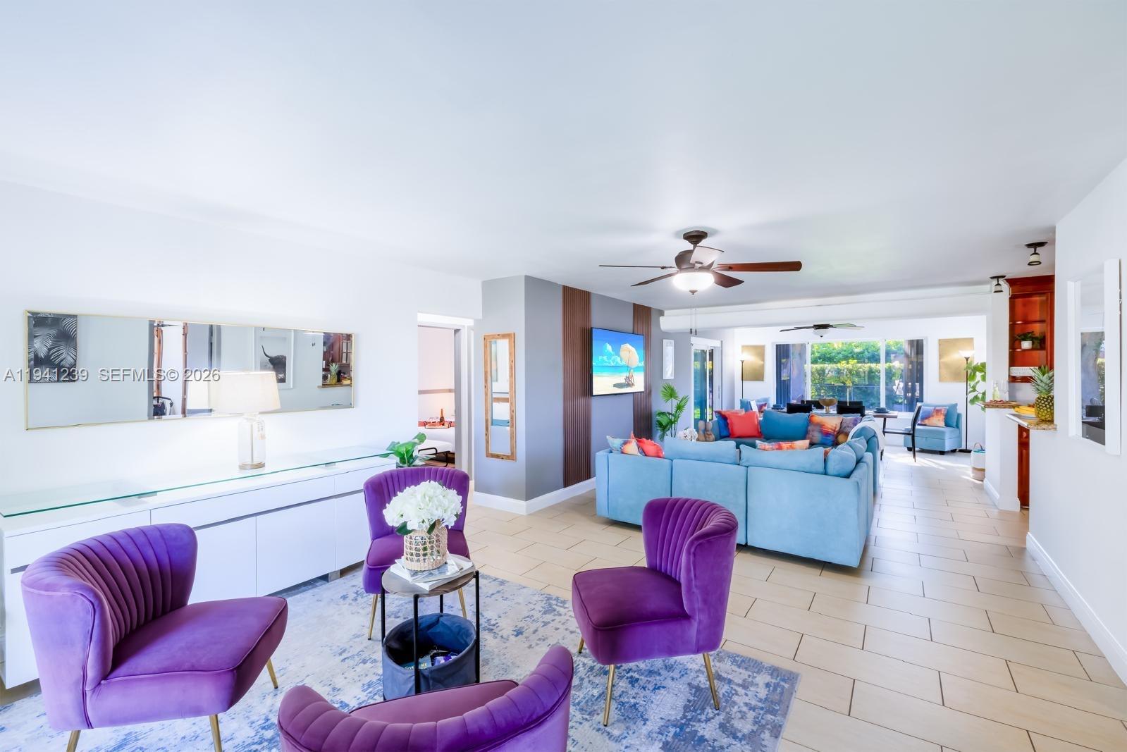 312 N Luna Ct Hollywood, FL 33021