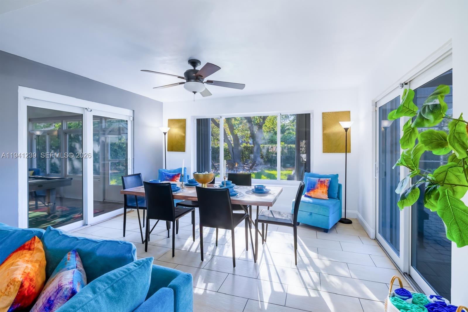 312 N Luna Ct Hollywood, FL 33021