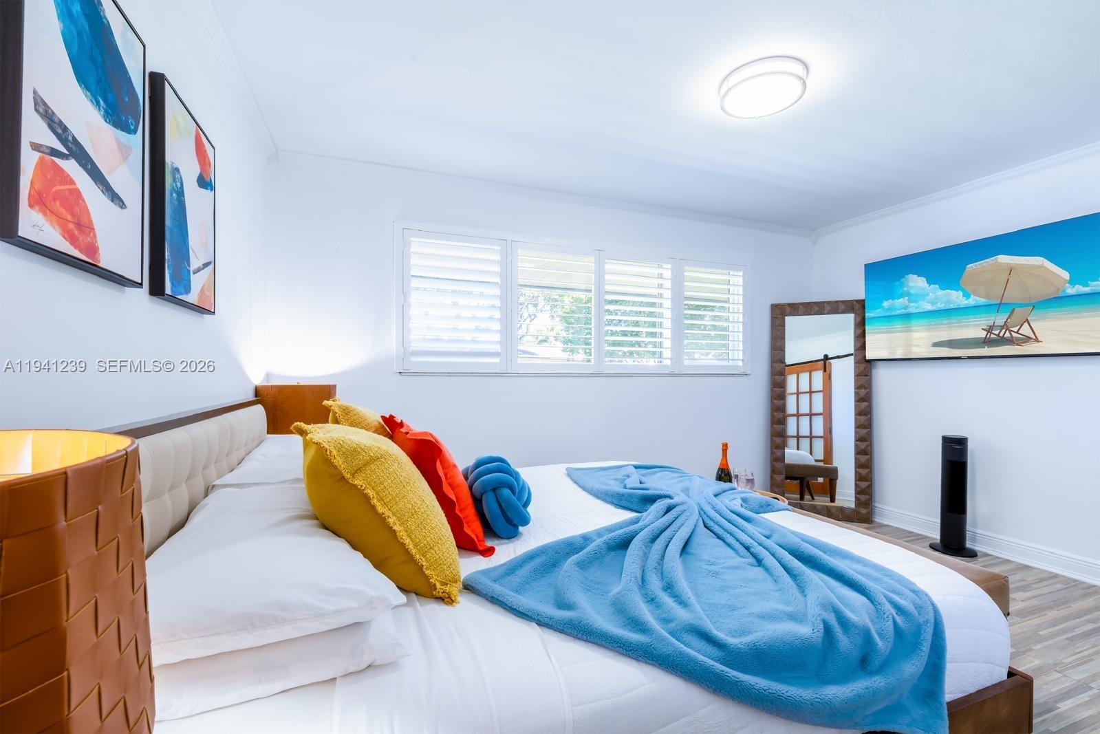 312 N Luna Ct Hollywood, FL 33021