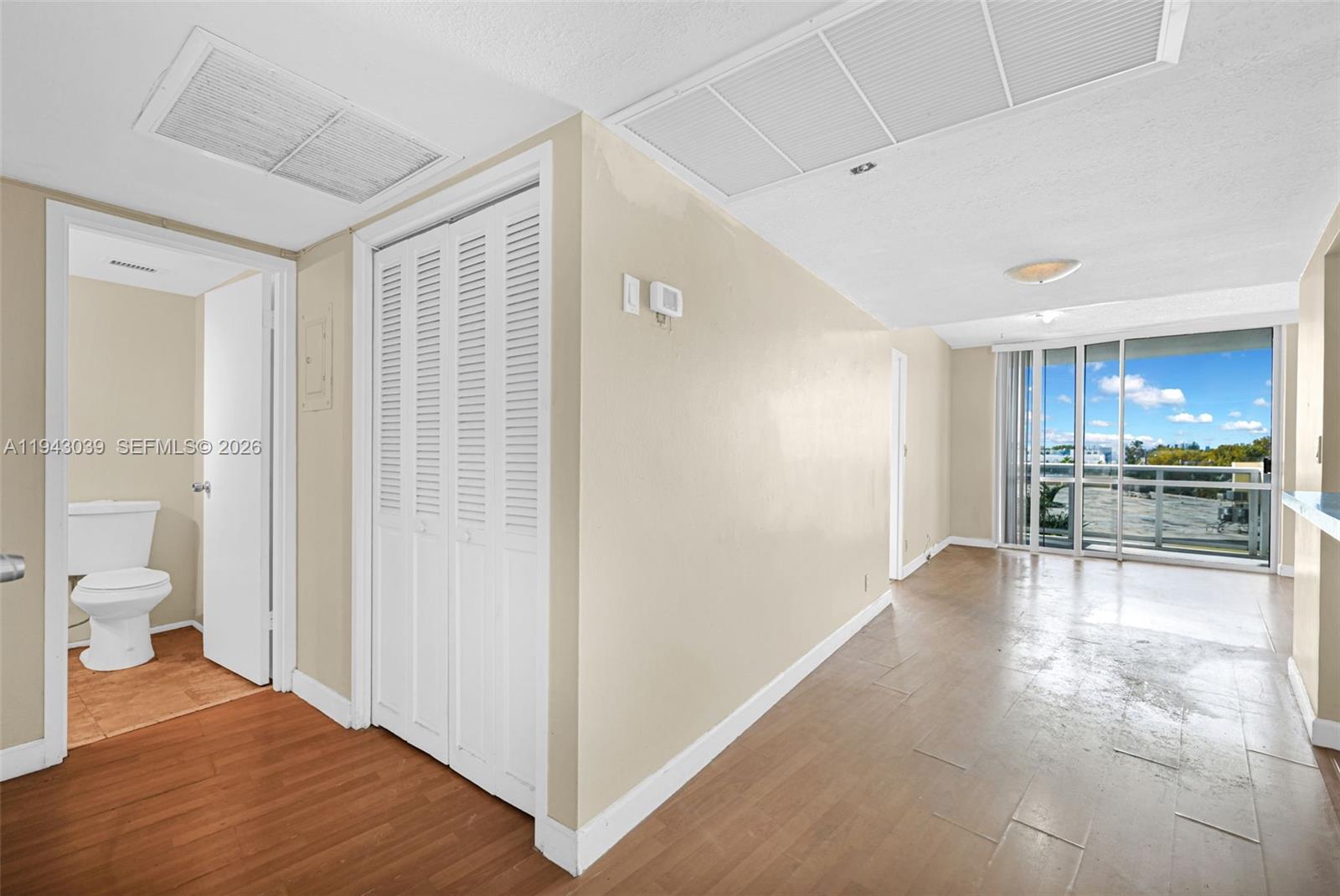 900 Bay Dr #321 Miami Beach, FL 33141