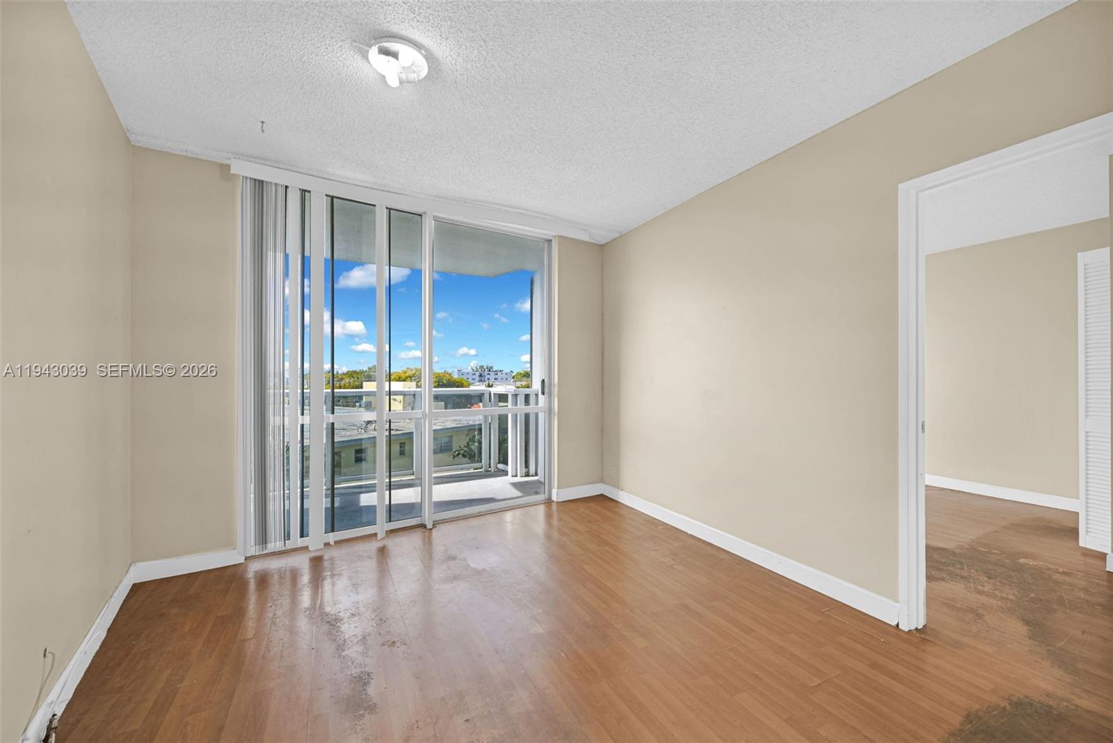 900 Bay Dr #321 Miami Beach, FL 33141