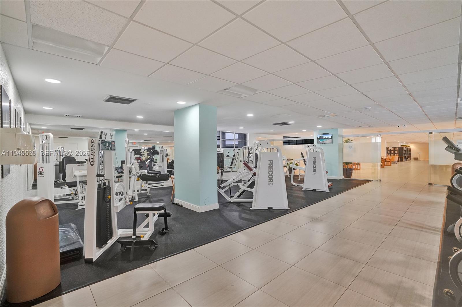 400 Leslie Dr #710 Hallandale Beach, FL 33009