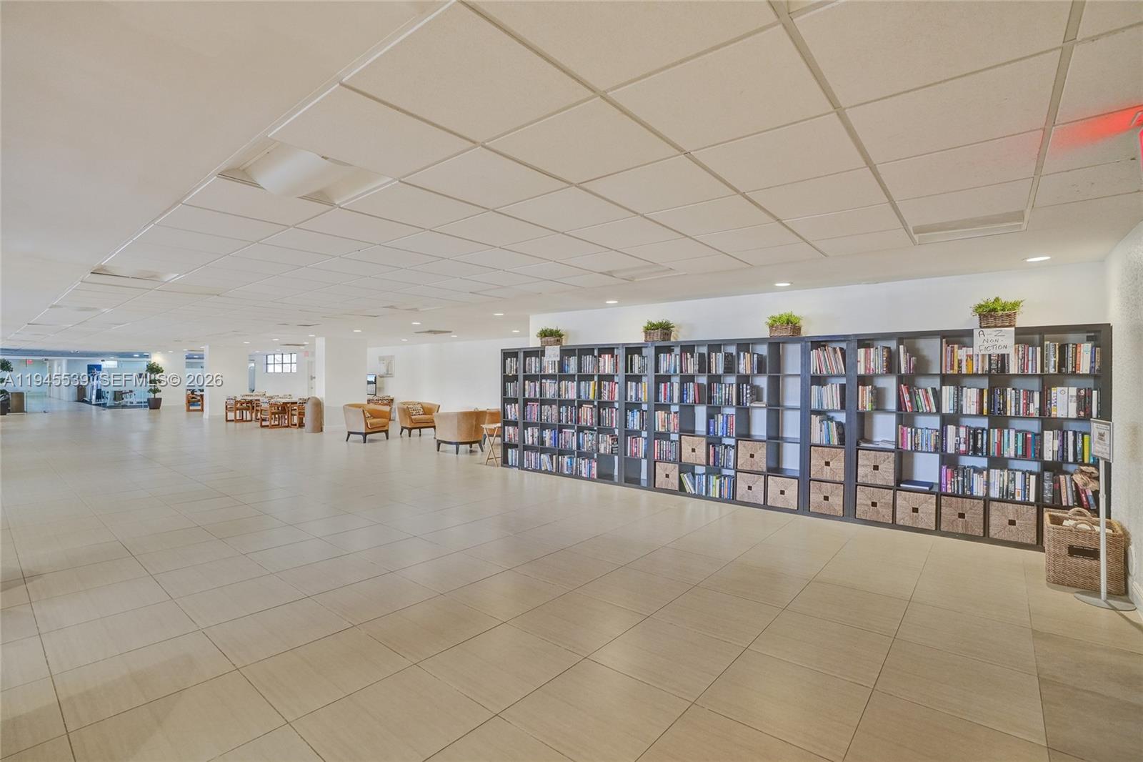 400 Leslie Dr #710 Hallandale Beach, FL 33009