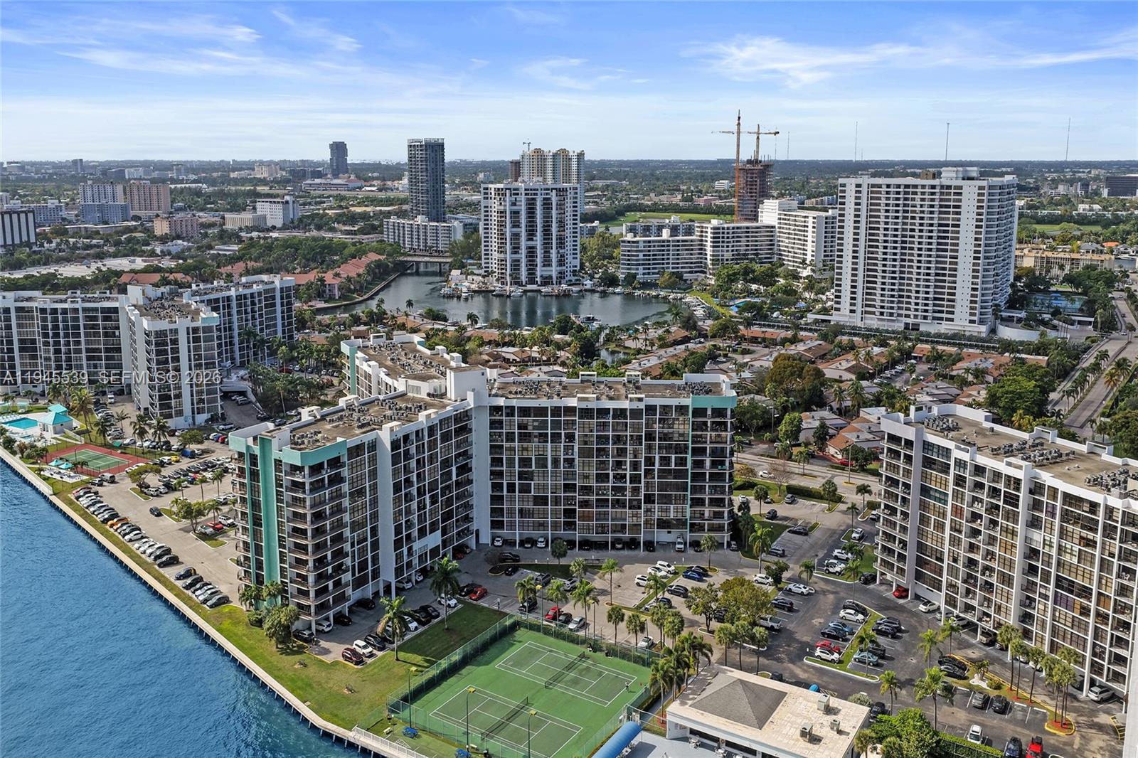 400 Leslie Dr #710 Hallandale Beach, FL 33009