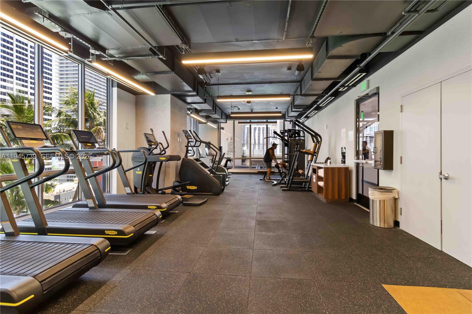 image Yotelpad Miami39