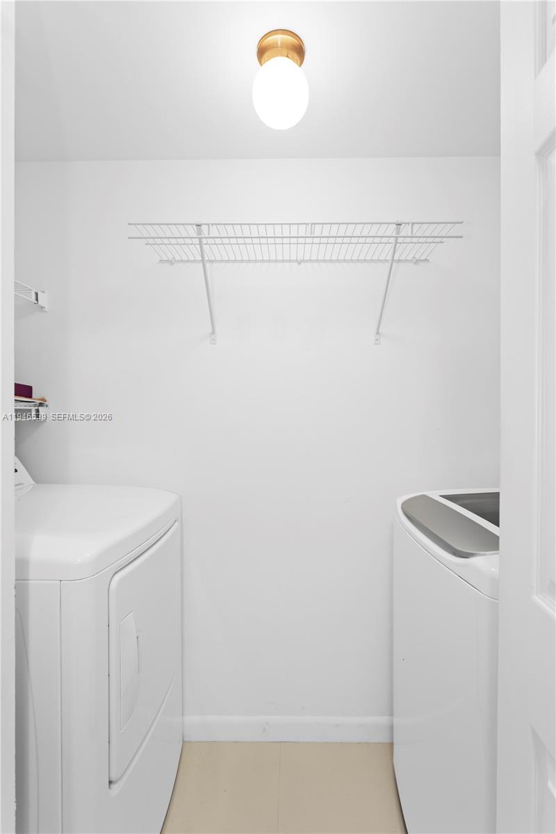 17100 N Bay Rd #1210 Sunny Isles Beach, FL 33160