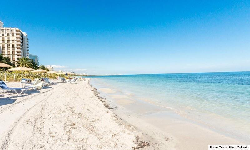 1121 Crandon Blvd #E201 Key Biscayne, FL 33149