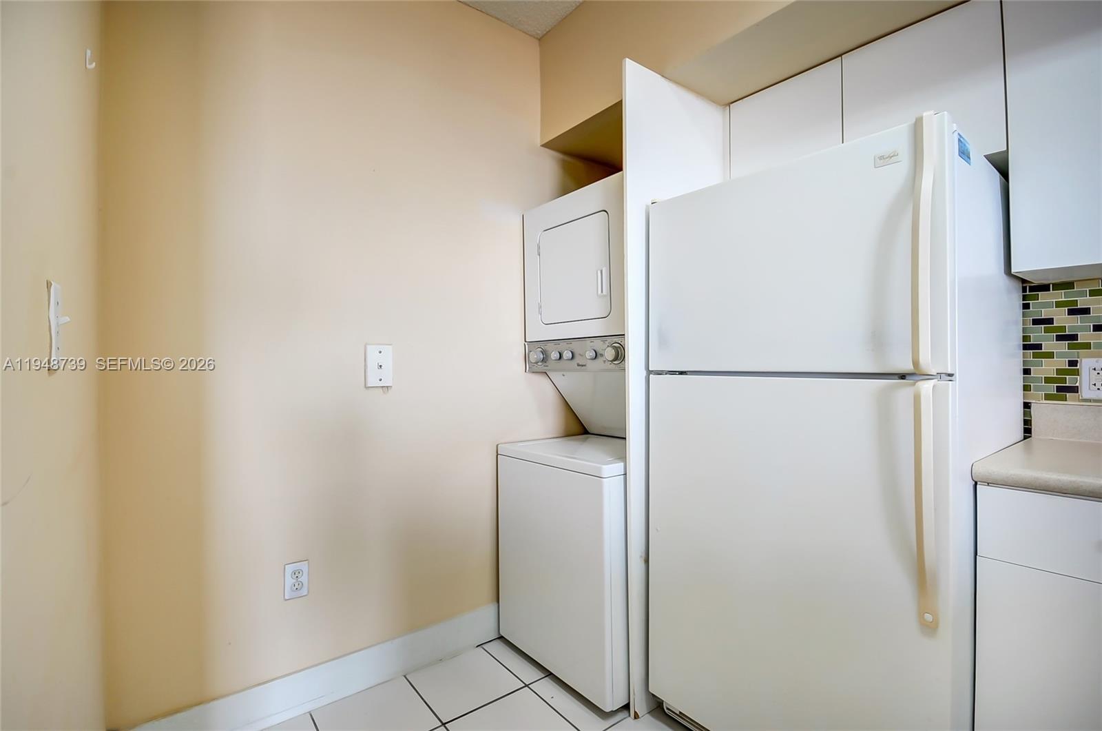 5077 NW 7th St #TS7 Miami, FL 33126