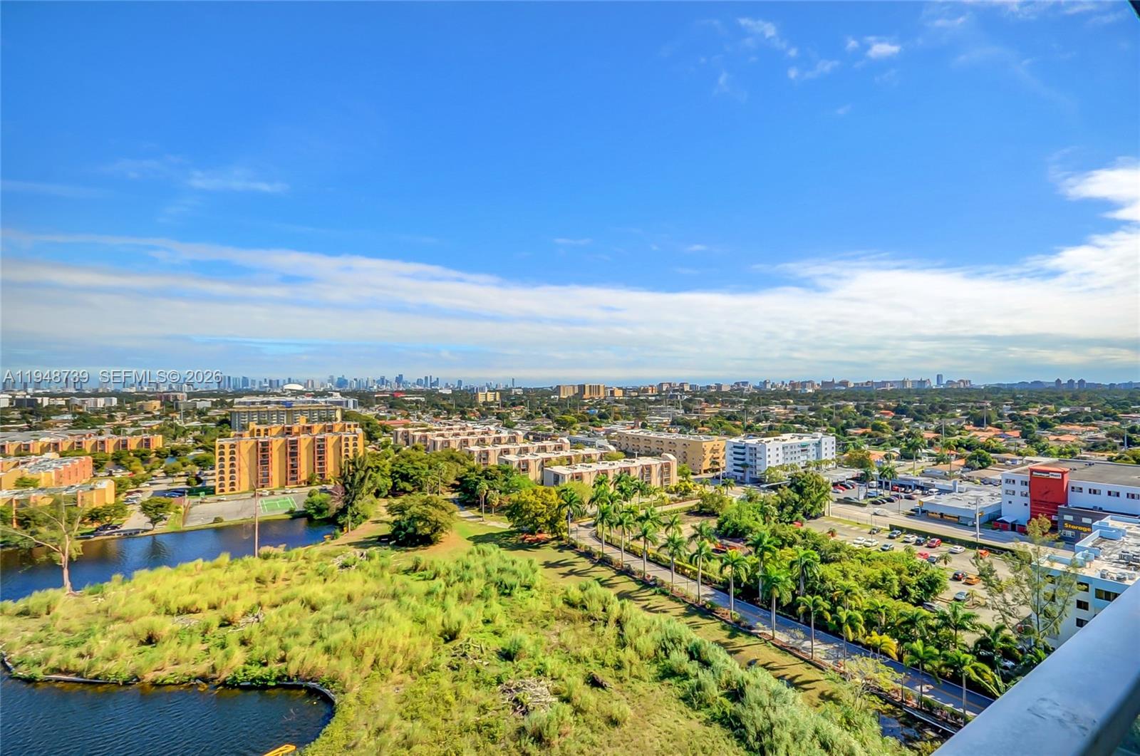 5077 NW 7th St #TS7 Miami, FL 33126