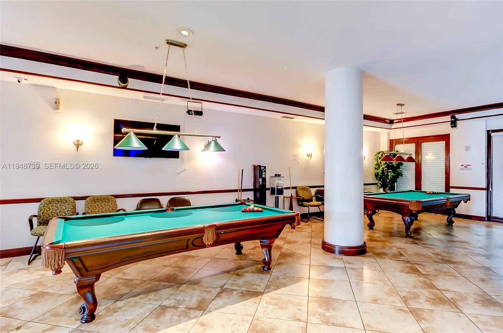 5077 NW 7th St #TS7 Miami, FL 33126