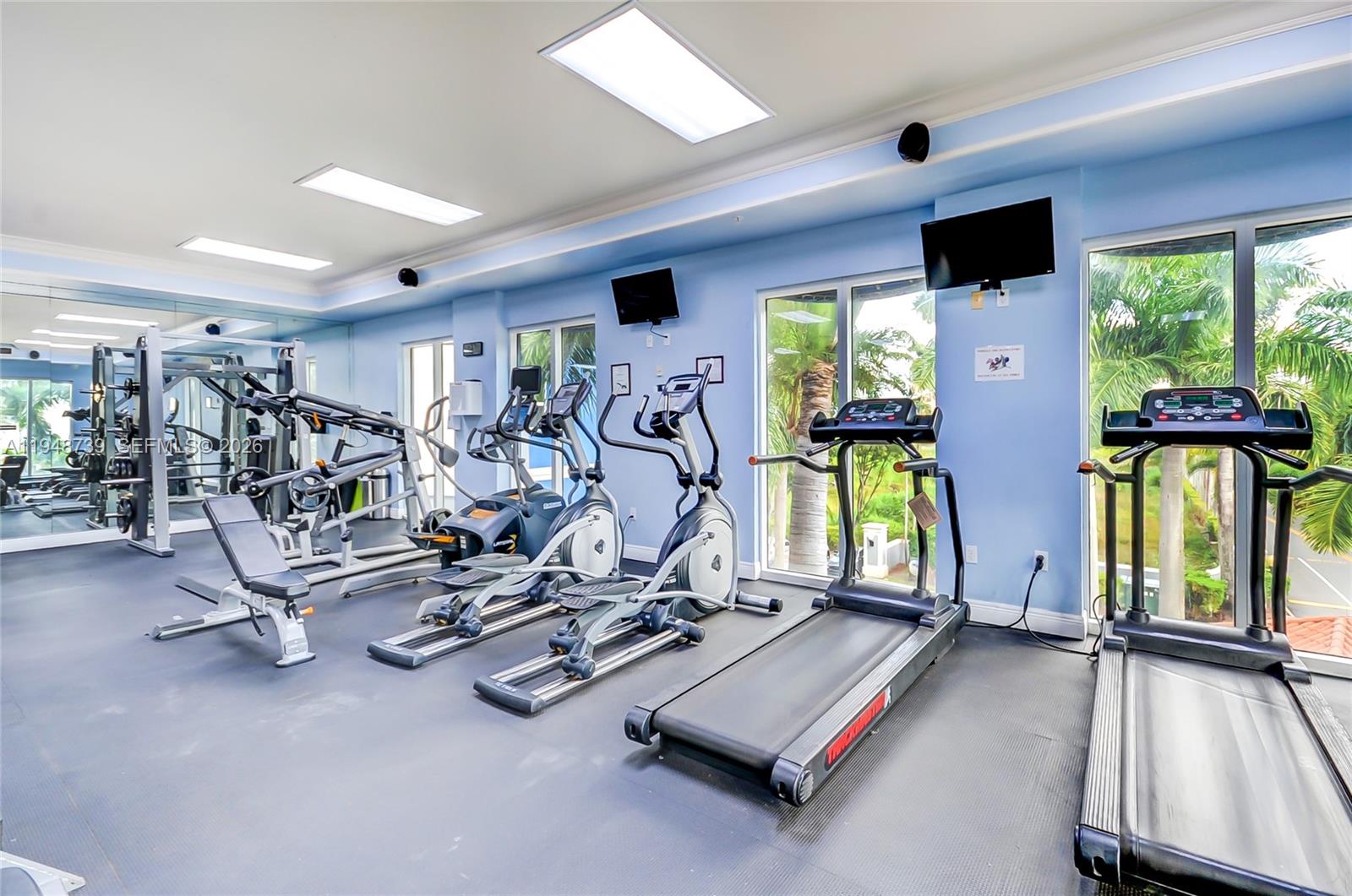 5077 NW 7th St #TS7 Miami, FL 33126