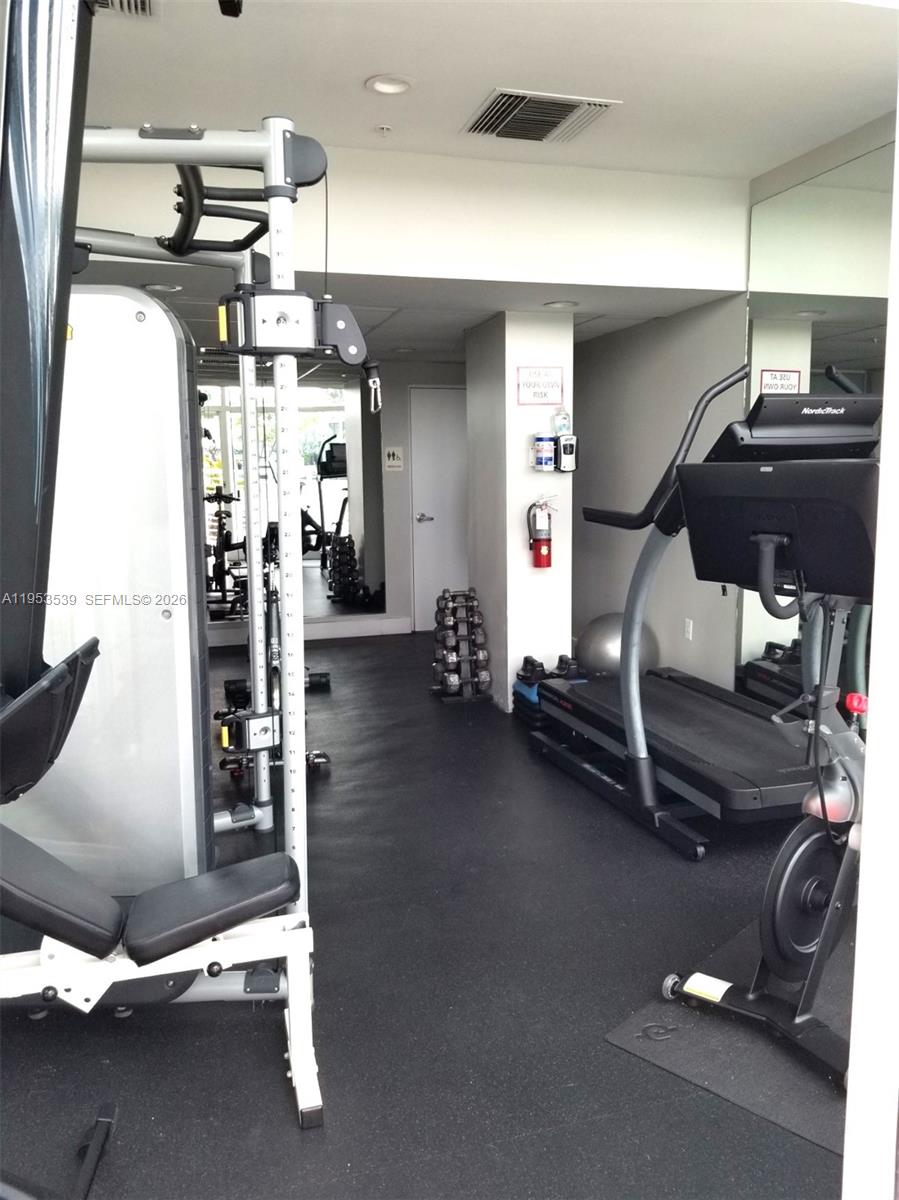 6580 Indian Crk Dr #201 Miami Beach, FL 33141