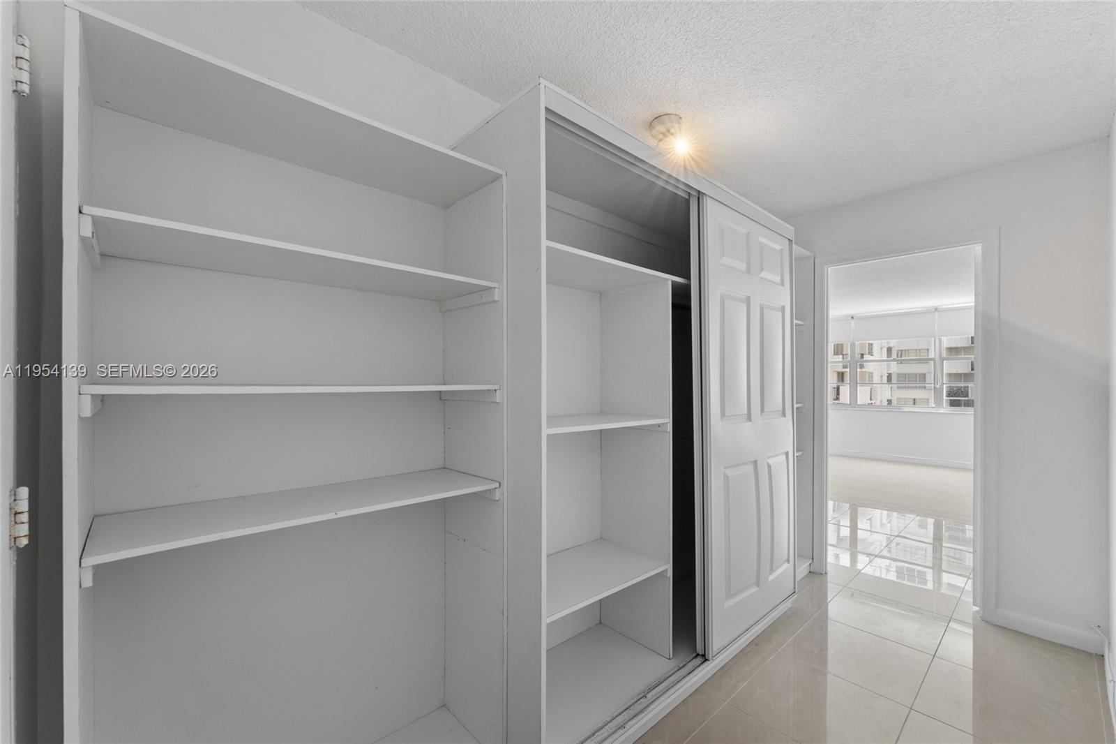 18061 Biscayne Blvd #1701 Aventura, FL 33160