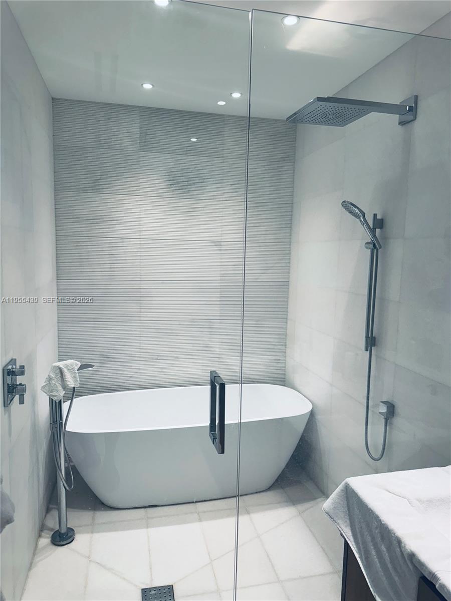 image Ocean Park South Beach10